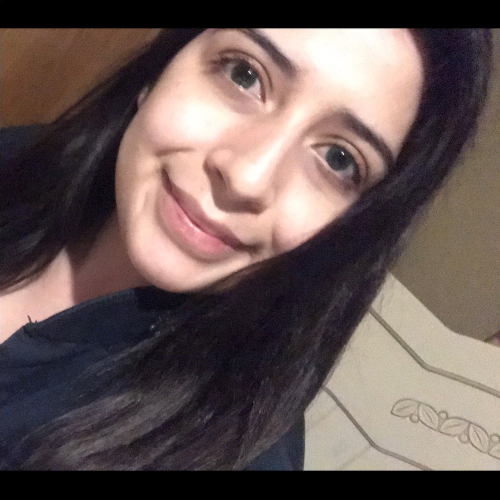 Meet your Posher, Evelyn